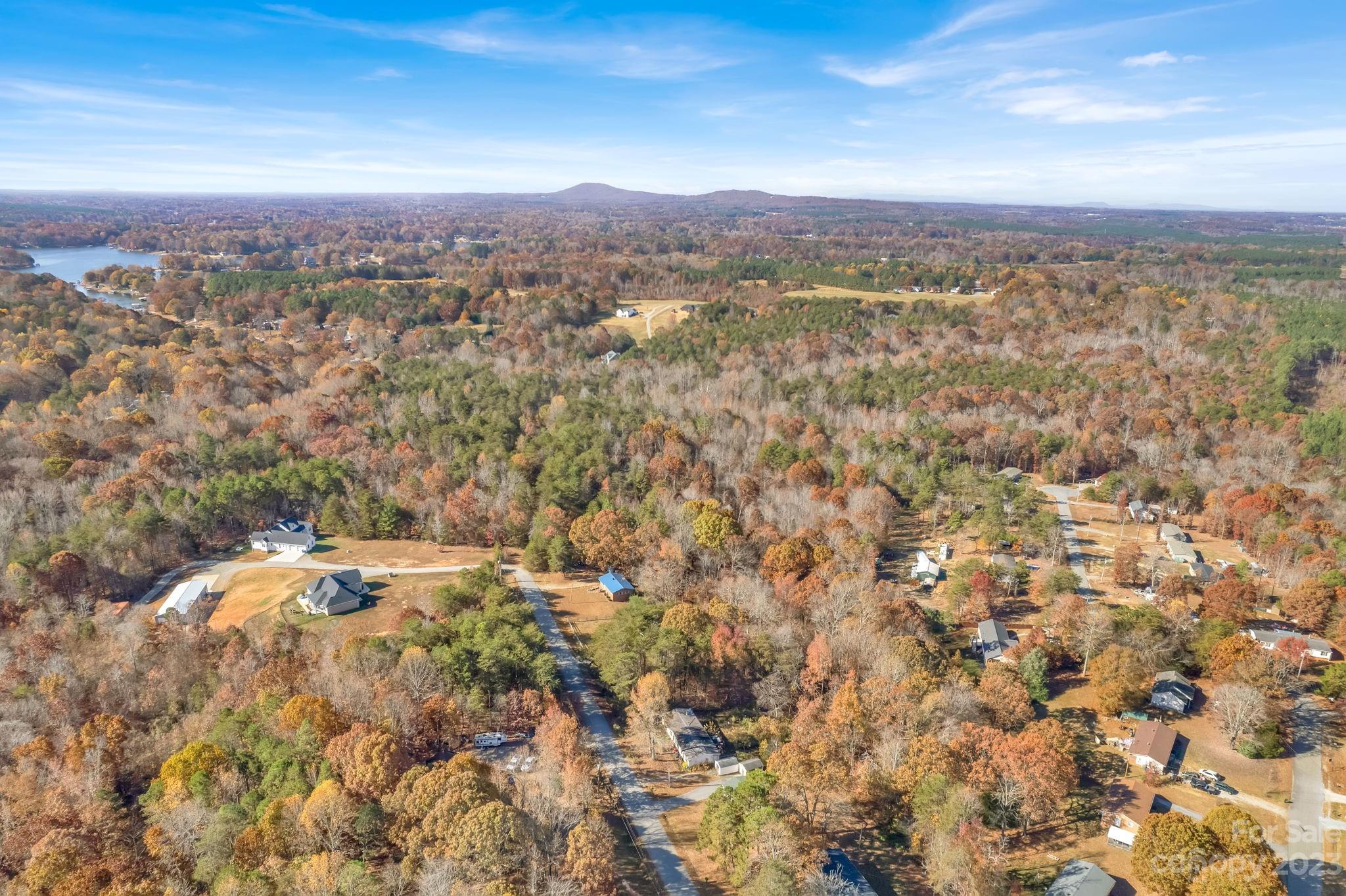 7863 Gregory Road Sherrills Ford, NC 28673 - Photo 8 of 15 Gallery Image 8