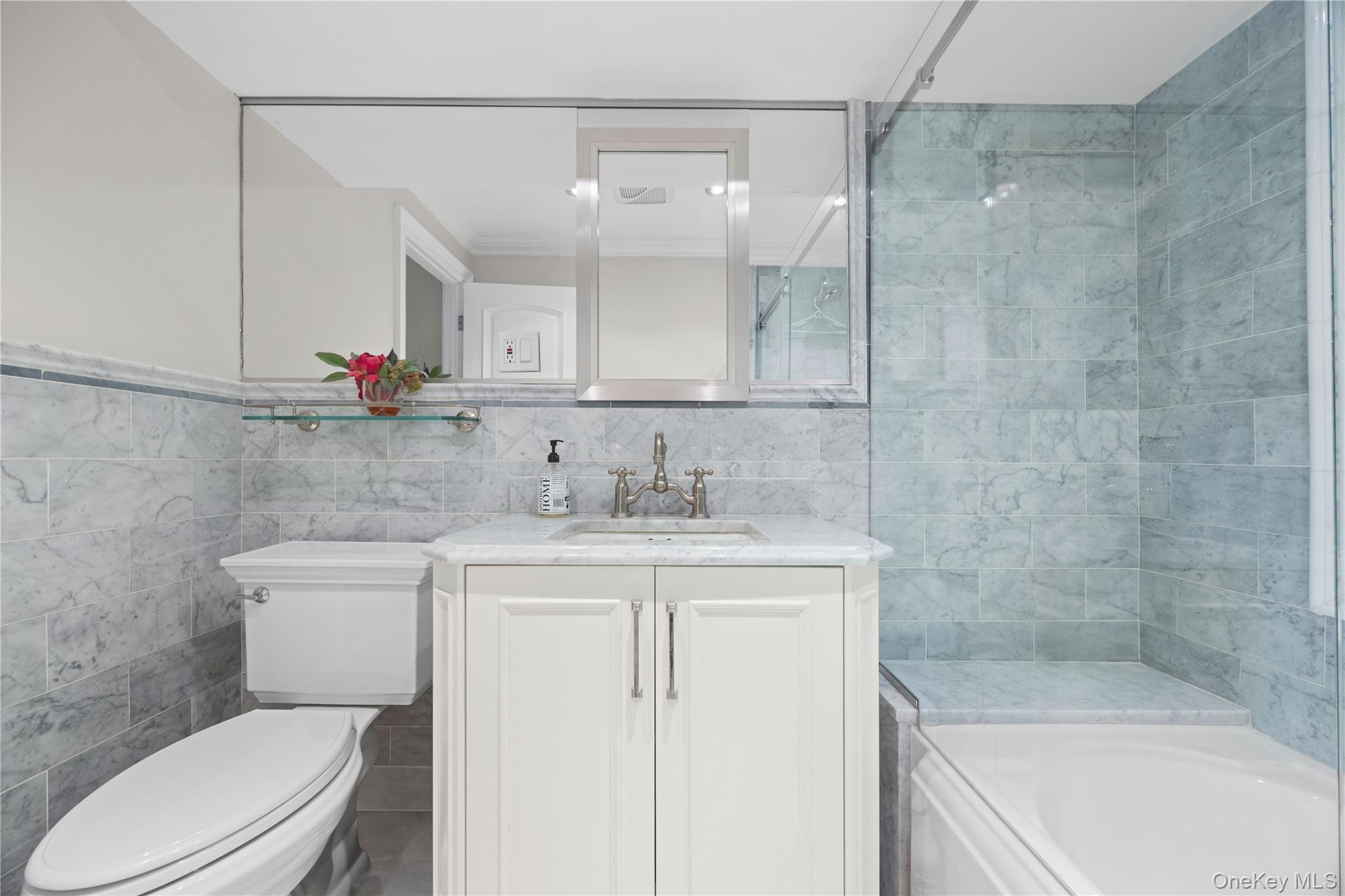 229 Ditmars Street Bronx, NY 10464 - Photo 19 of 22