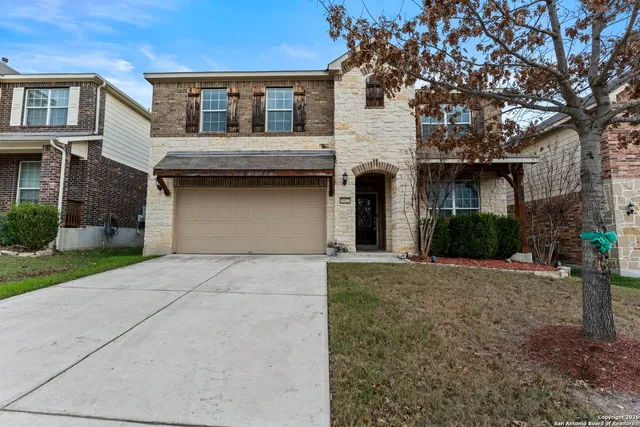 a house view with a outdoor space