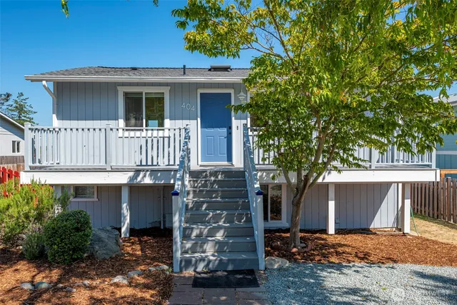 $529,000 | 404 4th Street Northeast, Coupeville, WA 98239