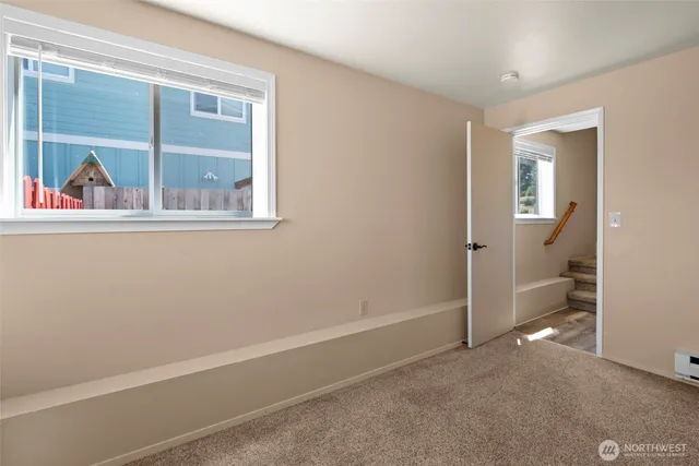 $529,000 | 404 4th Street Northeast, Coupeville, WA 98239