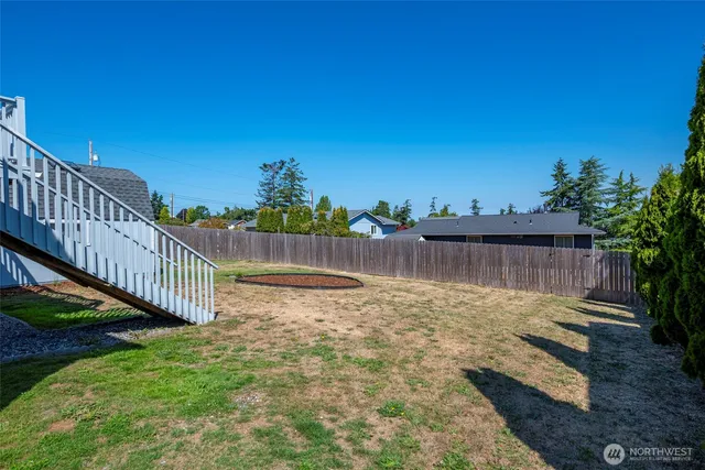 $529,000 | 404 4th Street Northeast, Coupeville, WA 98239