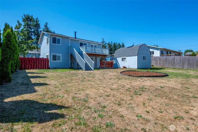 $529,000 | 404 4th Street Northeast, Coupeville, WA 98239