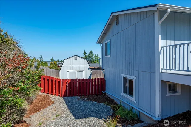 $529,000 | 404 4th Street Northeast, Coupeville, WA 98239