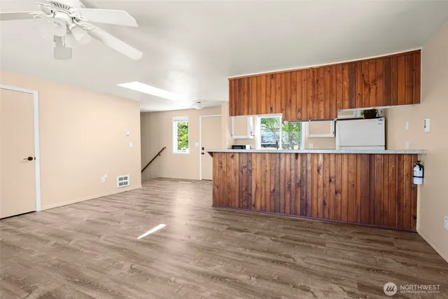 $529,000 | 404 4th Street Northeast, Coupeville, WA 98239