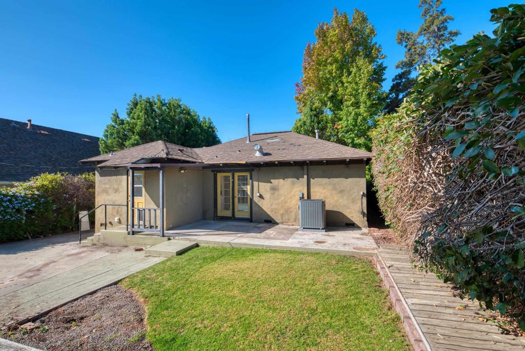 444 North Myrtle Avenue Monrovia, CA 91016 - Photo 19 of 37 a front view of a house with a yard