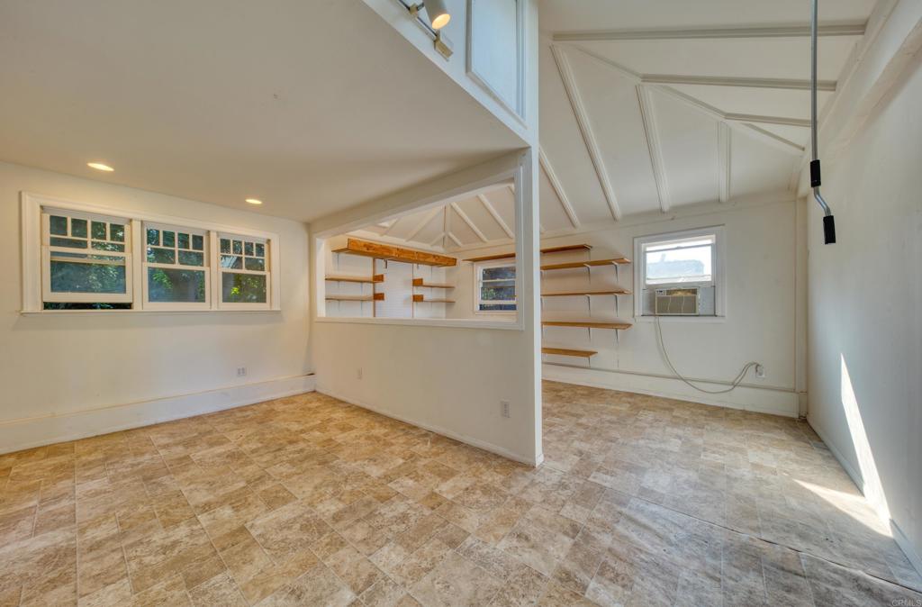 444 North Myrtle Avenue Monrovia, CA 91016 - Photo 28 of 37 an empty room with windows