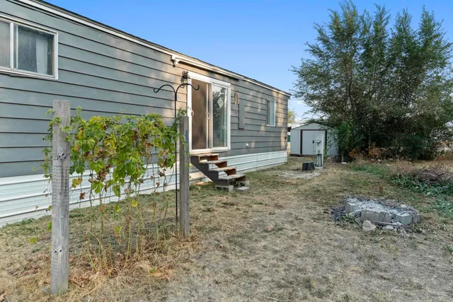 $110,000 | 11705 North Wilson Street, Unit C5, Mead, WA 99021