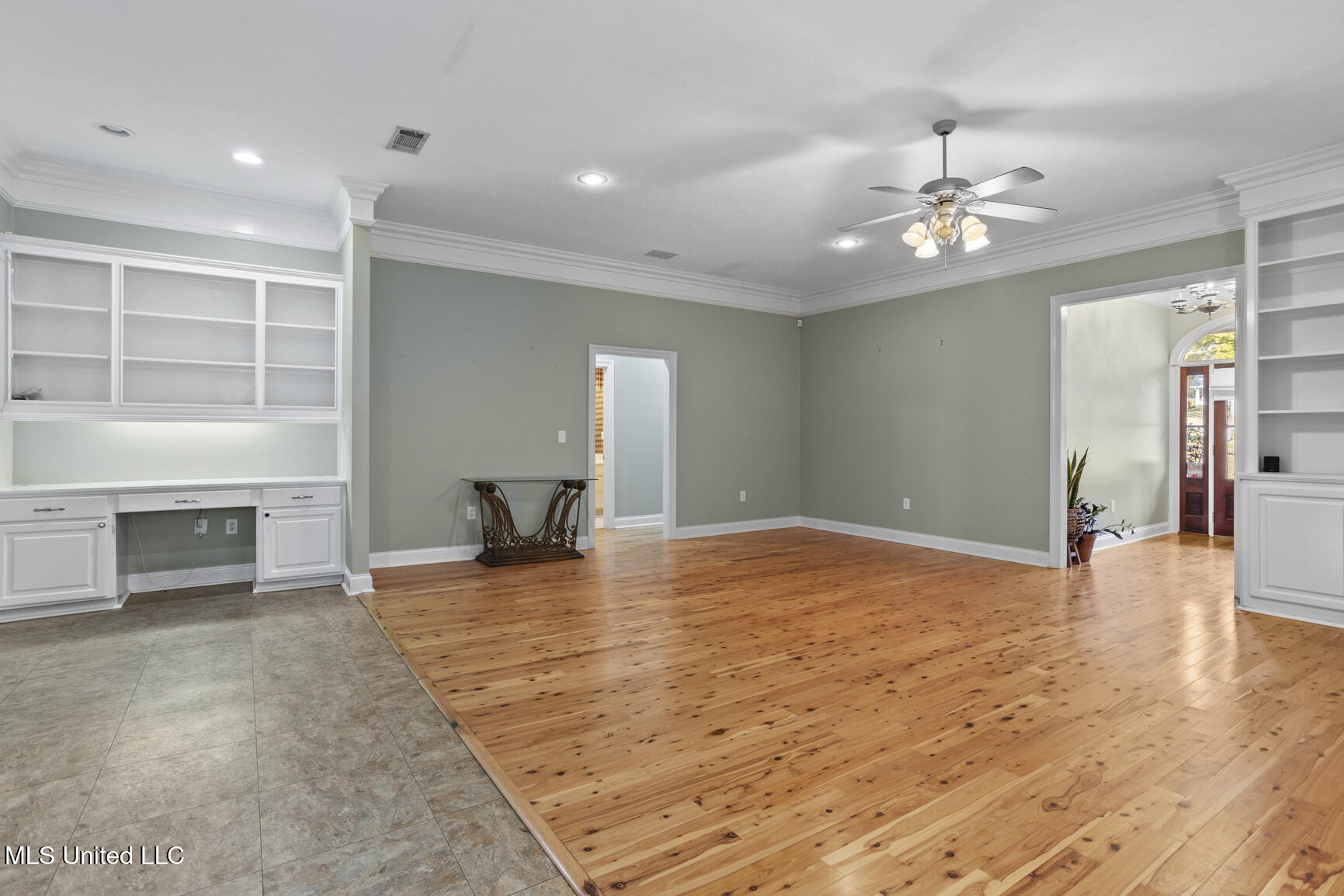 117 Holly Bush Place Brandon, MS 39047 - Photo 13 of 36 117 Holly Bush Pl-13