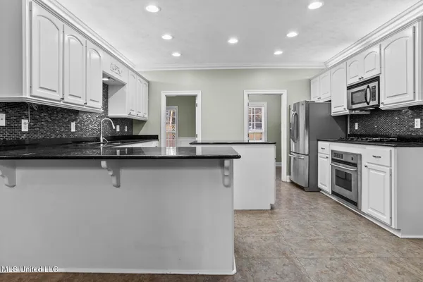 $540,000 | 117 Holly Bush Place, Brandon, MS 39047