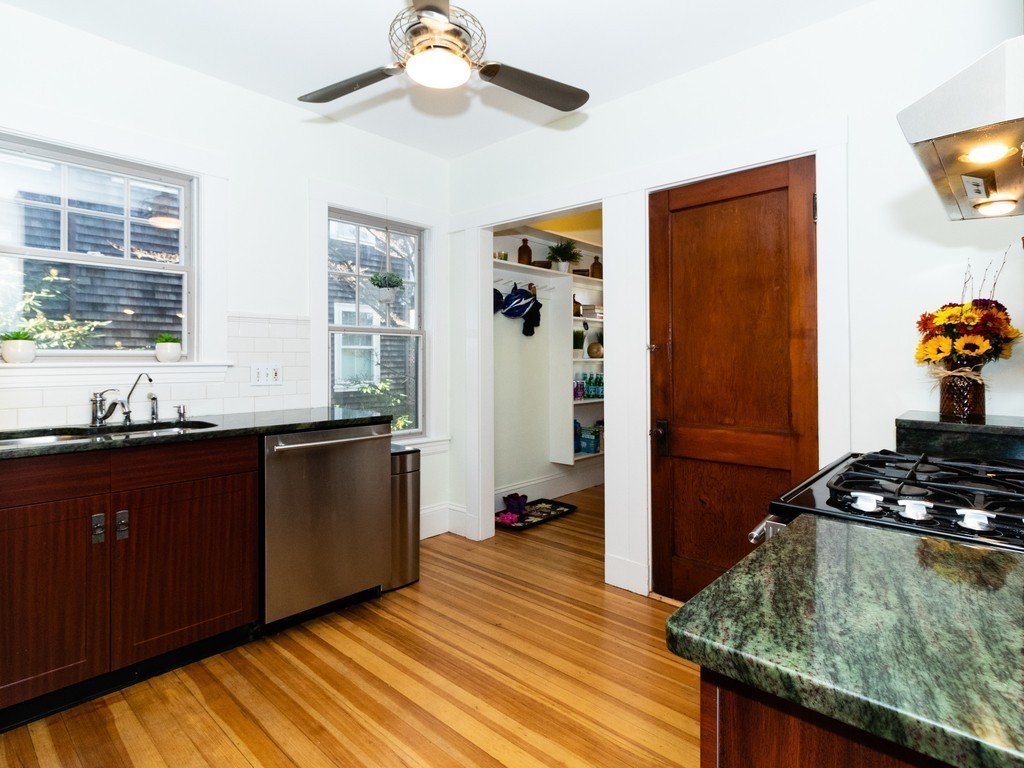27 Upland Road, Unit 1 Cambridge, MA 02140 - Photo 9 of 25 Gallery Image 9