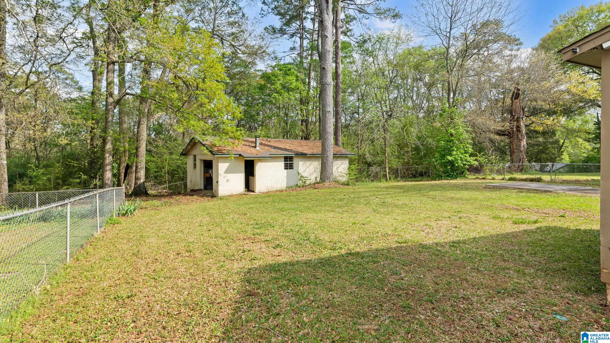 4133 Main Street Pinson, AL 35126 - Photo 32 of 35
