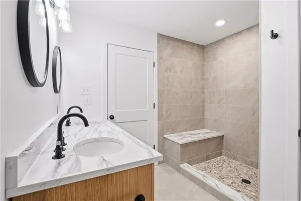 $655,000 | 284 Myoma Road, Mars, PA 16046