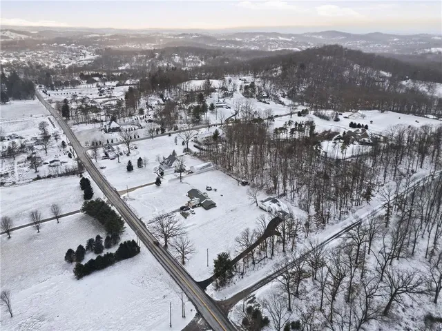 $665,000 | 284 Myoma Road, Mars, PA 16046