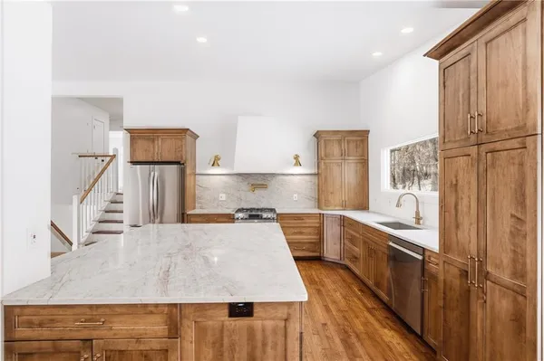 $655,000 | 284 Myoma Road, Mars, PA 16046