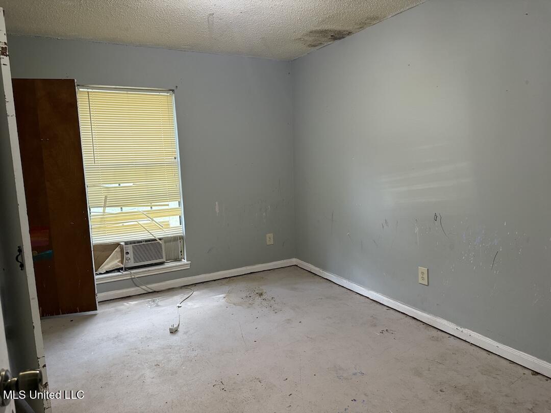 94 X L Smith Road Lumberton, MS 39455 - Photo 17 of 26 IMG_2705