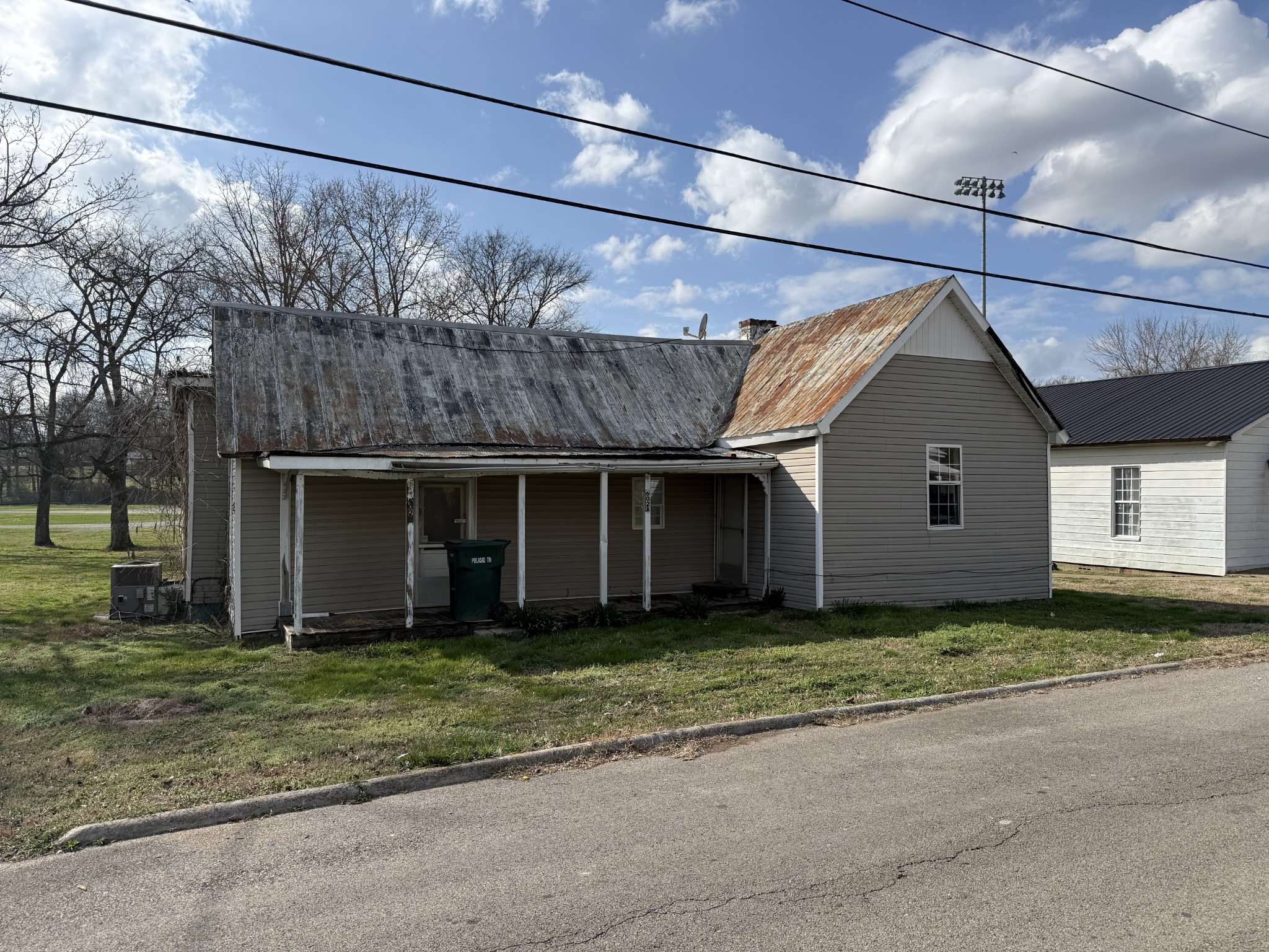602 Spofford Street Pulaski, TN 38478 - Photo 1 of 13
