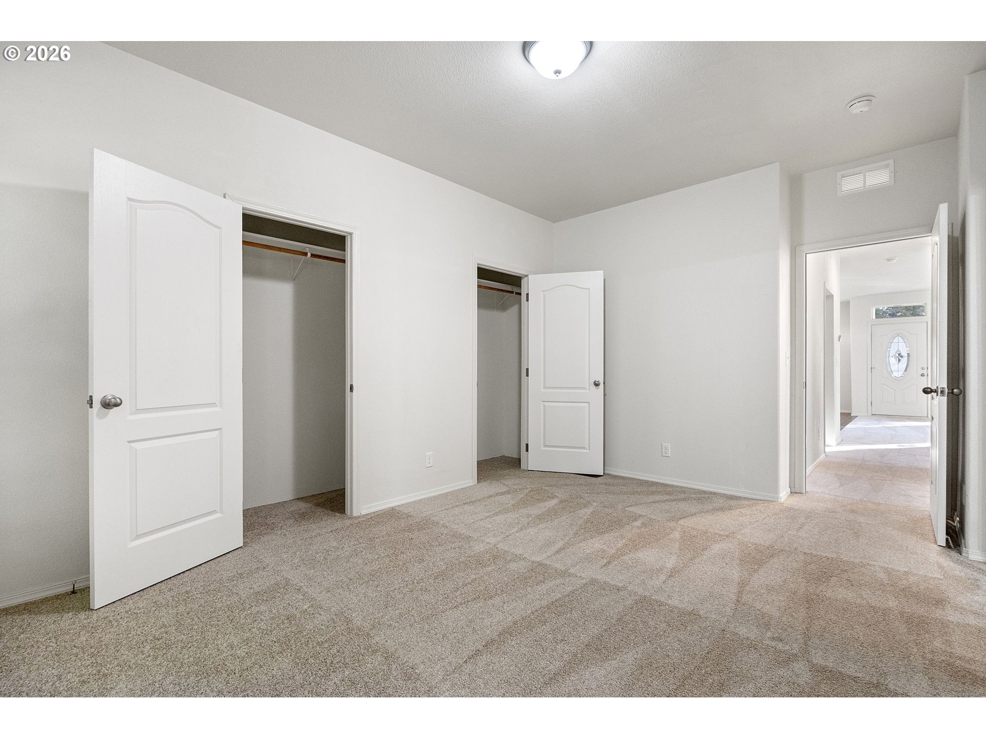 98041 Hallway Road, Unit 19 Brookings, OR 97415 - Photo 10 of 20 a view of an empty room