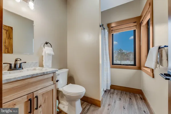 $899,000 | 99 Mountain Overlook Court, McHenry, MD 21541