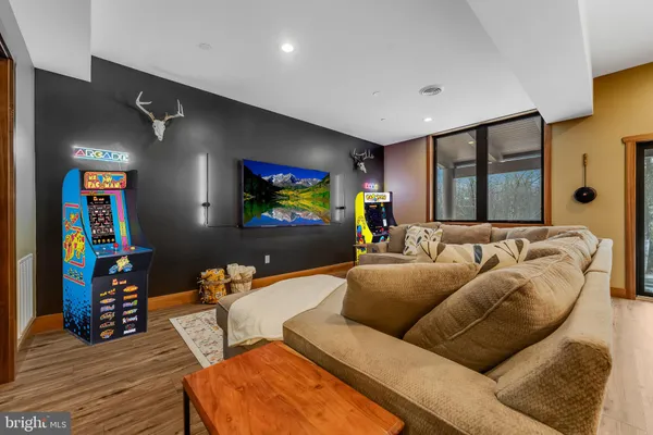 $899,000 | 99 Mountain Overlook Court, McHenry, MD 21541