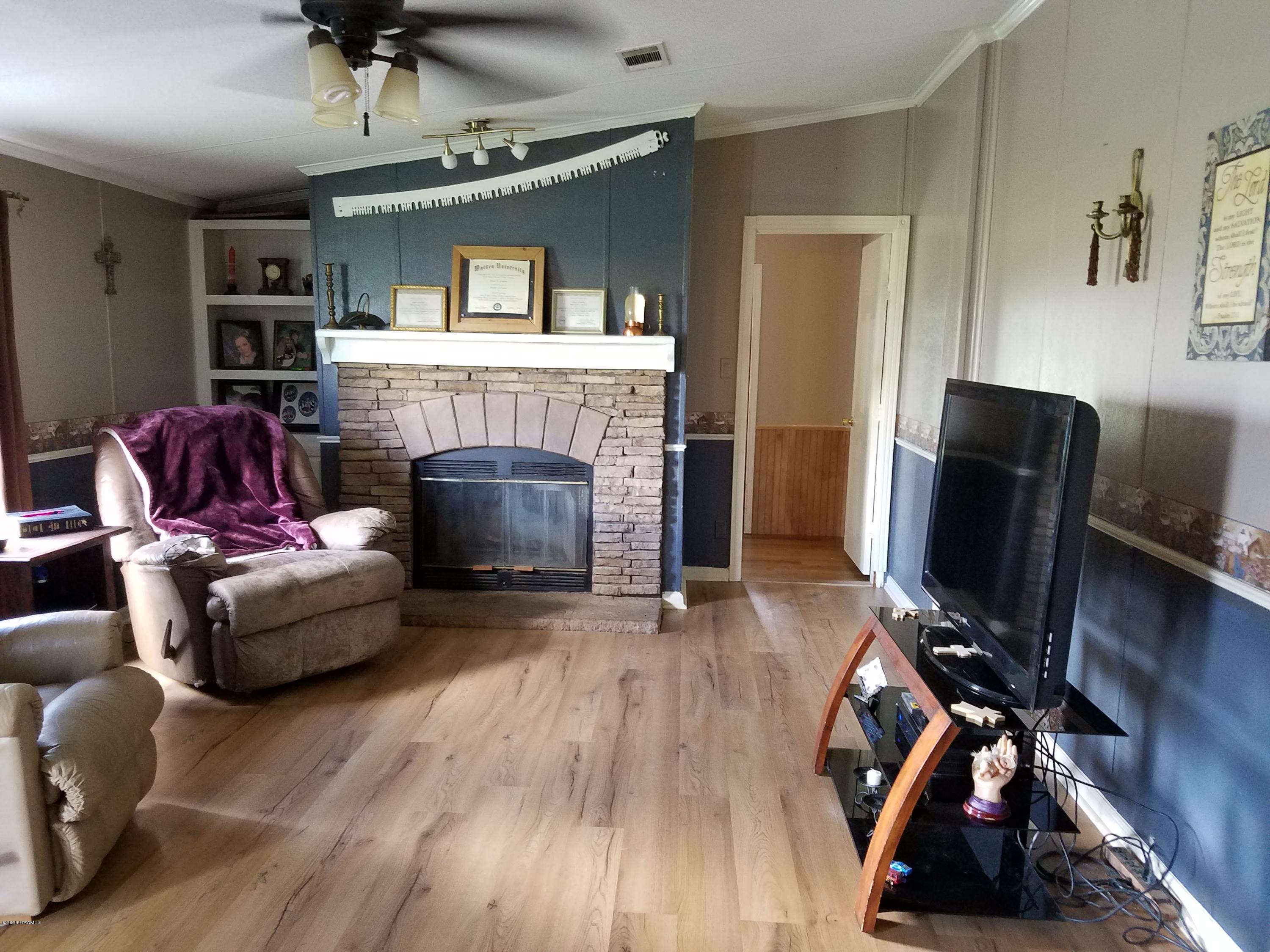 1225 P Z Road Ville Platte, LA 70586 - Photo 9 of 24 Gallery Image 9