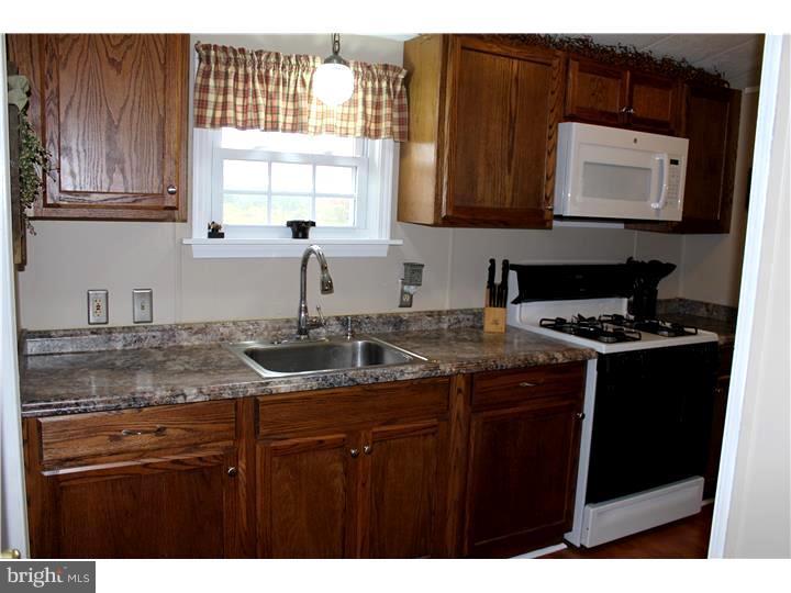 1040 Appleville Road West Chester, PA 19380 - Photo 8 of 21 Kitchen