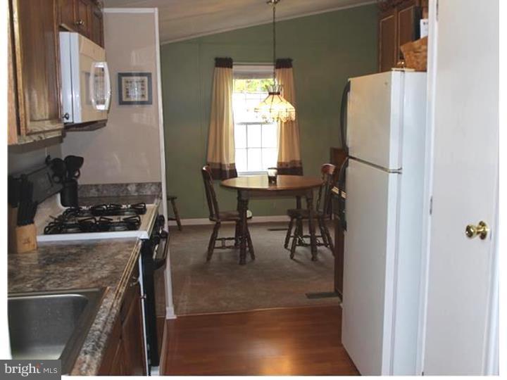 1040 Appleville Road West Chester, PA 19380 - Photo 9 of 21 Kitchen