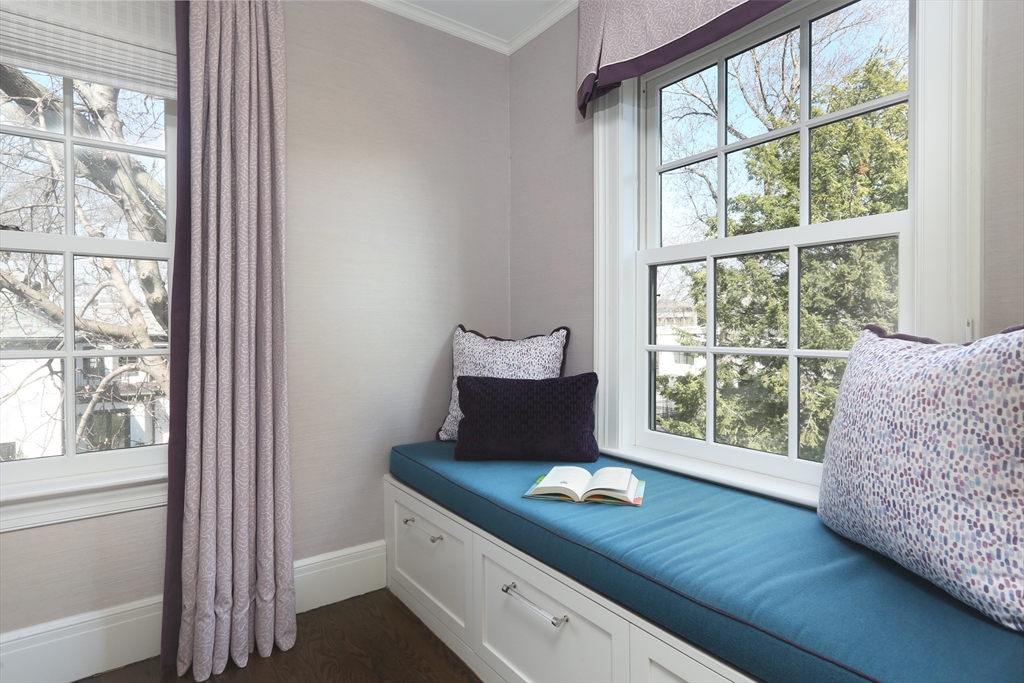 39 Worthington Road Brookline, MA 02446 - Photo 24 of 40