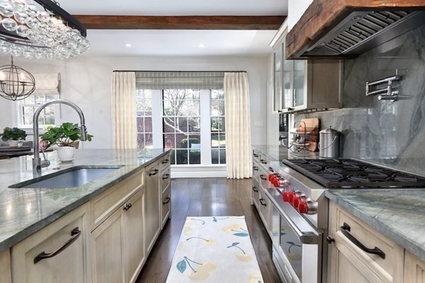 39 Worthington Road Brookline, MA 02446 - Photo 10 of 40