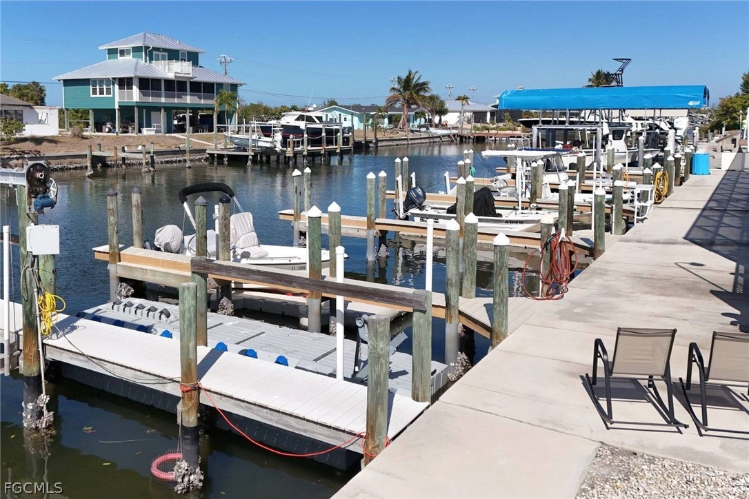 3211 Stringfellow Road, Unit 105 St. James City, FL 33956 - Photo 30 of 47