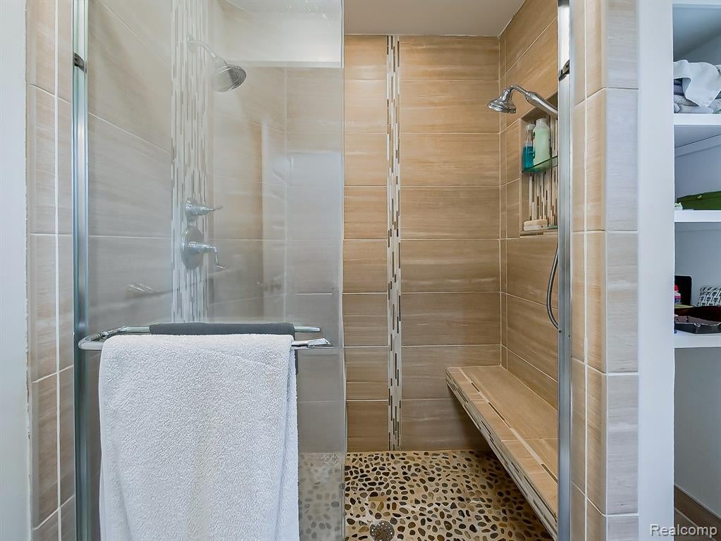 1021 Dowling Road Bloomfield Hills, MI 48304 - Photo 39 of 58 Gallery Image 39