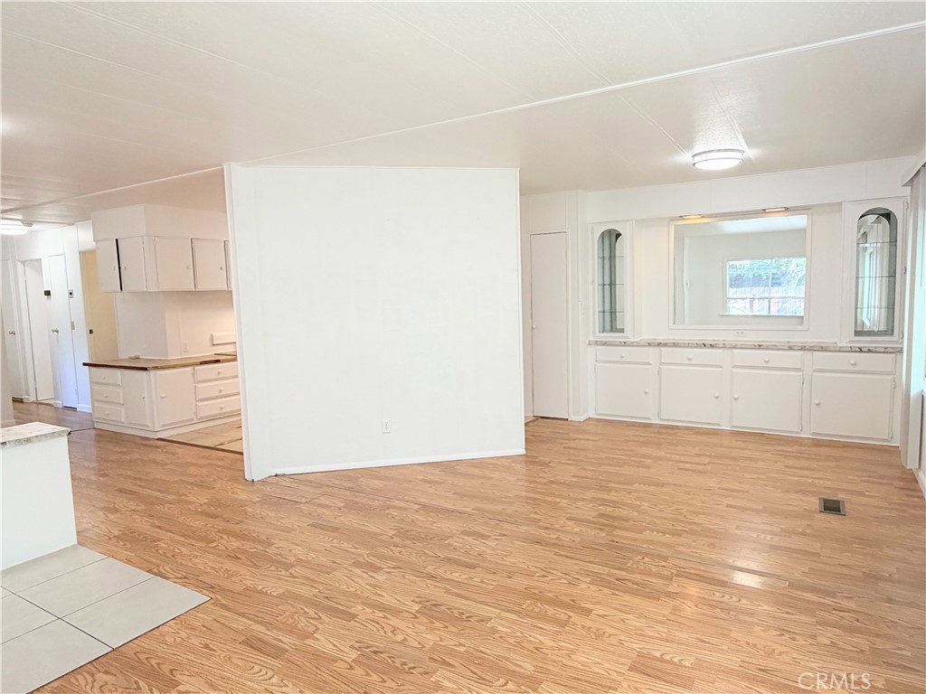 9390 Lott Road Durham, CA 95938 - Photo 40 of 40 Walk in to spacious open floor plan!