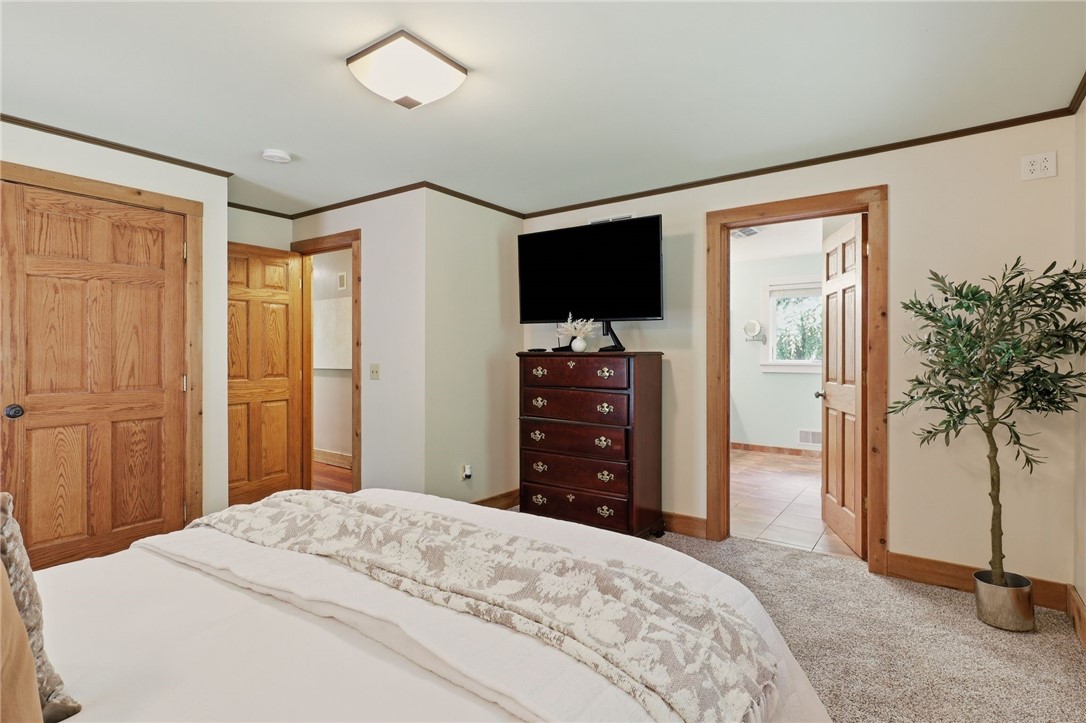 696 Curran Road, Unit 702 Manchester, NY 14548 - Photo 15 of 47