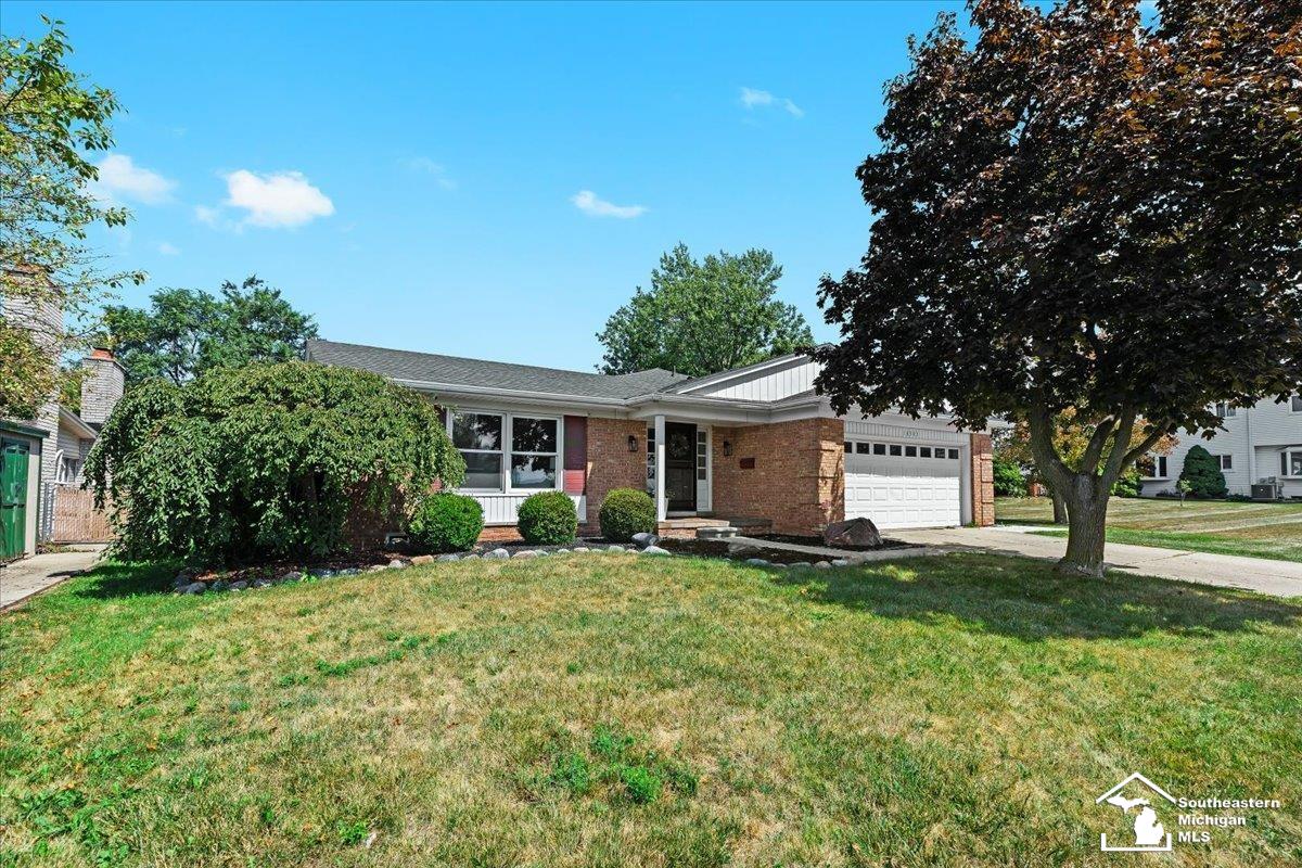 18503 Valleyview Street Riverview, MI 48193 - Photo 3 of 31