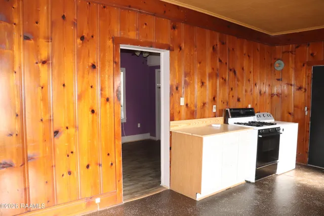 $75,000 | 419 Louisiana Avenue, Opelousas, LA 70570