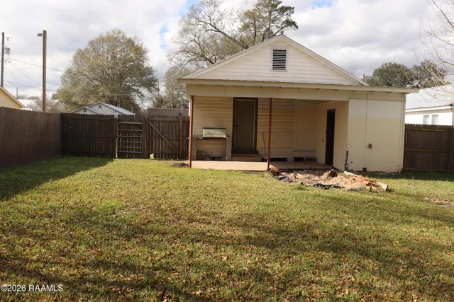 $75,000 | 419 Louisiana Avenue, Opelousas, LA 70570