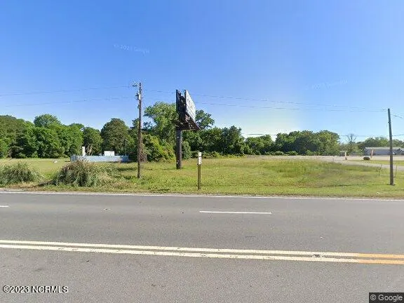 $350,000 | 101-103 West New Bern Road, Kinston, NC 28504