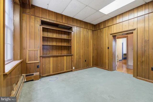 $429,900 | 221 West Main Street, Luray, VA 22835