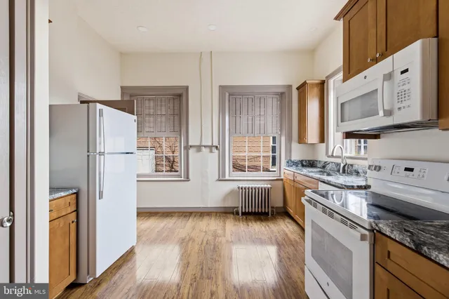 $429,900 | 221 West Main Street, Luray, VA 22835