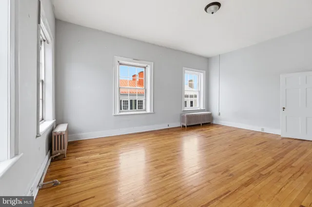 $429,900 | 221 West Main Street, Luray, VA 22835