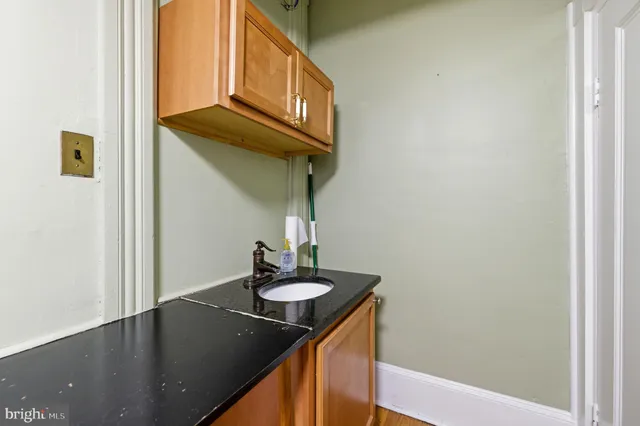 $429,900 | 221 West Main Street, Luray, VA 22835