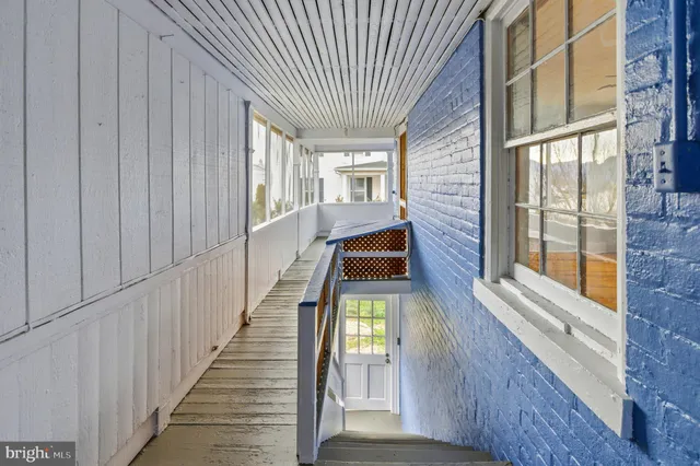 $429,900 | 221 West Main Street, Luray, VA 22835