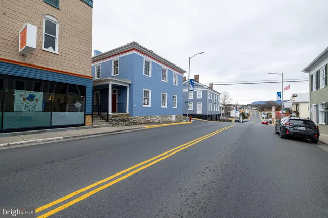 $429,900 | 221 West Main Street, Luray, VA 22835