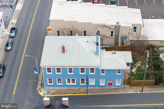 $429,900 | 221 West Main Street, Luray, VA 22835