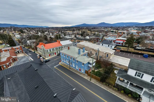$429,900 | 221 West Main Street, Luray, VA 22835