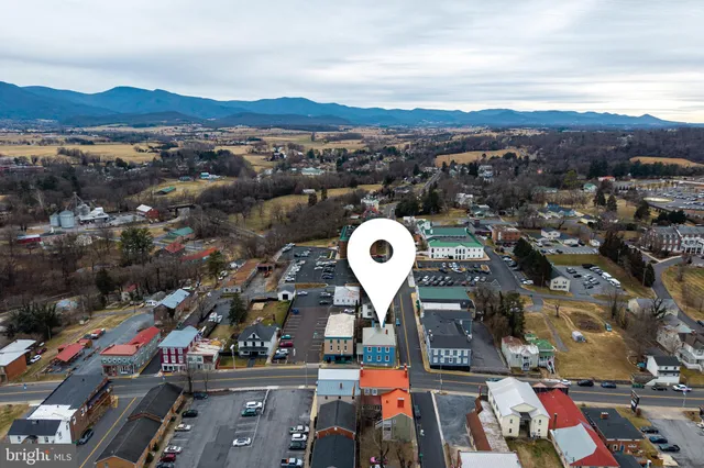 $429,900 | 221 West Main Street, Luray, VA 22835