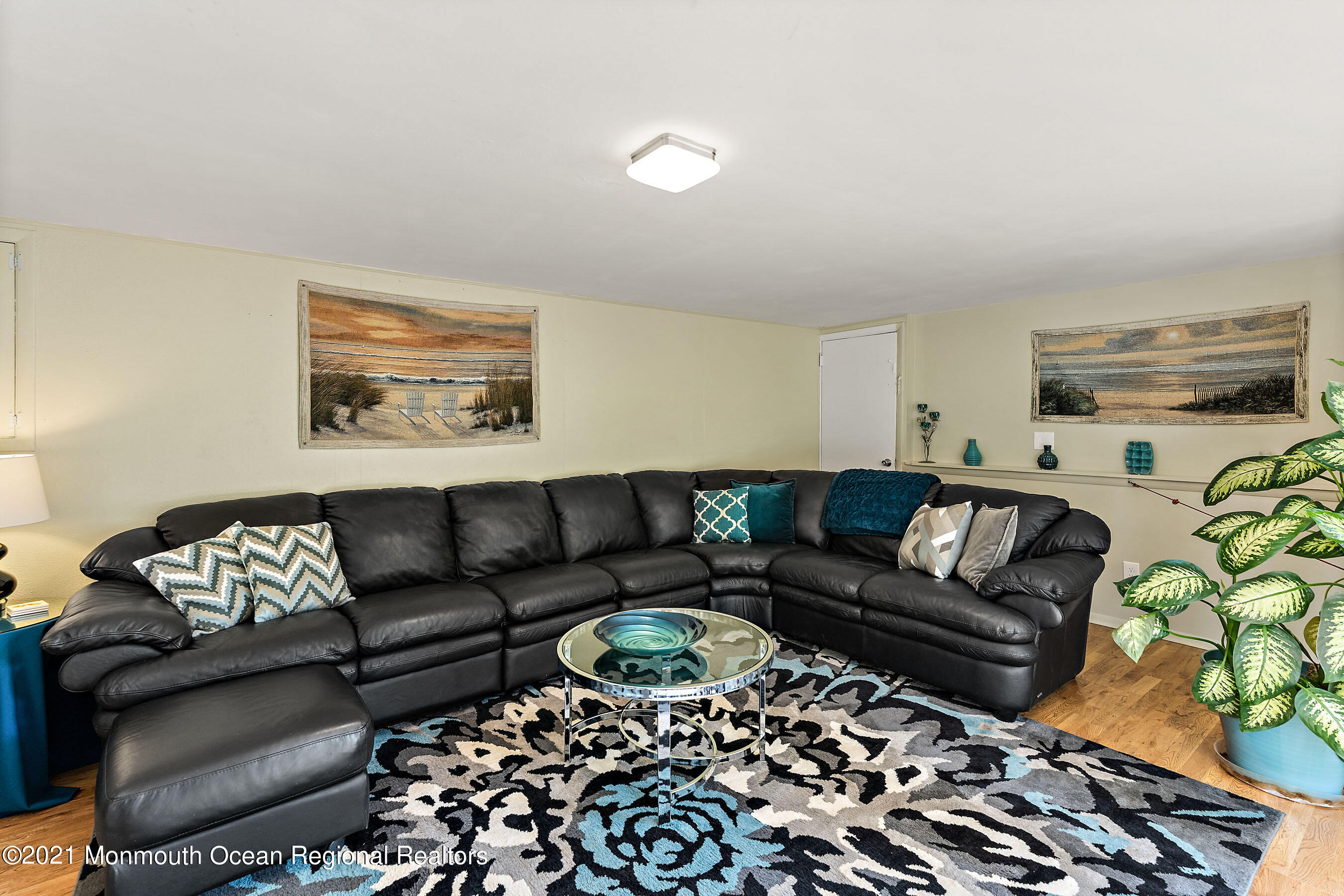 105 Bruce Road Red Bank, NJ 07701 - Photo 16 of 26 a living room with furniture and a couch