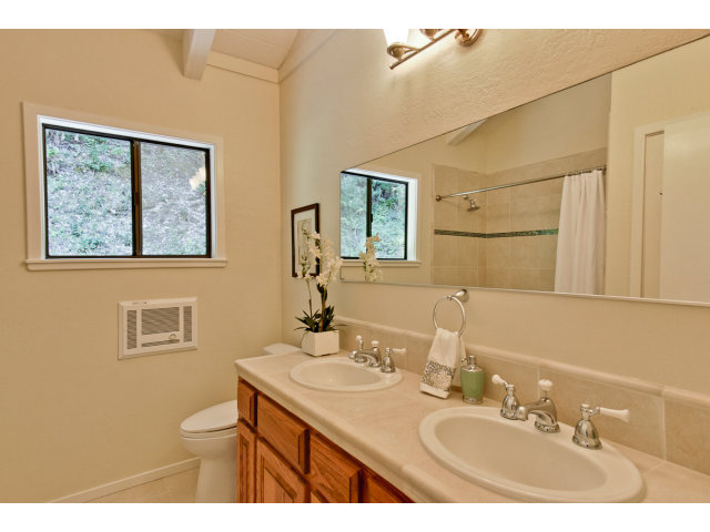 1770 Jarvis Road Santa Cruz, CA 95065 - Photo 17 of 22 Gallery Image 17