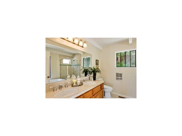 1770 Jarvis Road Santa Cruz, CA 95065 - Photo 9 of 22 Gallery Image 9