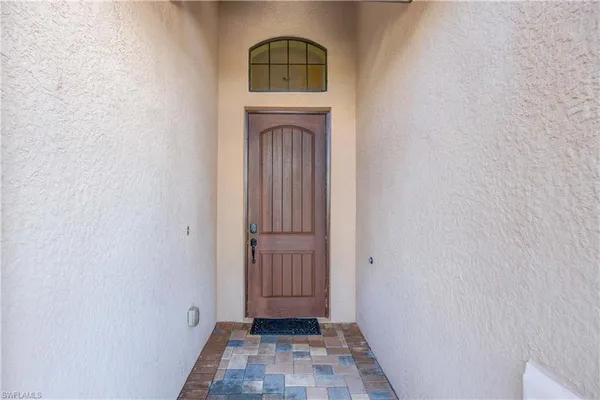 a view of front door with a door